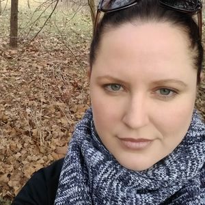 Meet your Posher, Annette